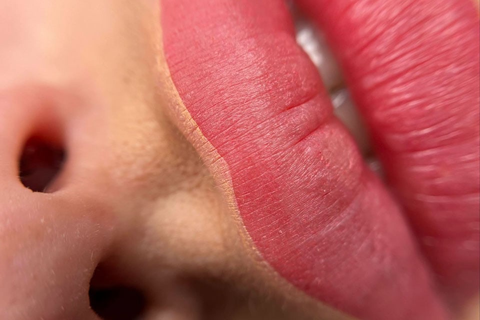 Jaskólska CLINIC - Makijaż permanentny ust